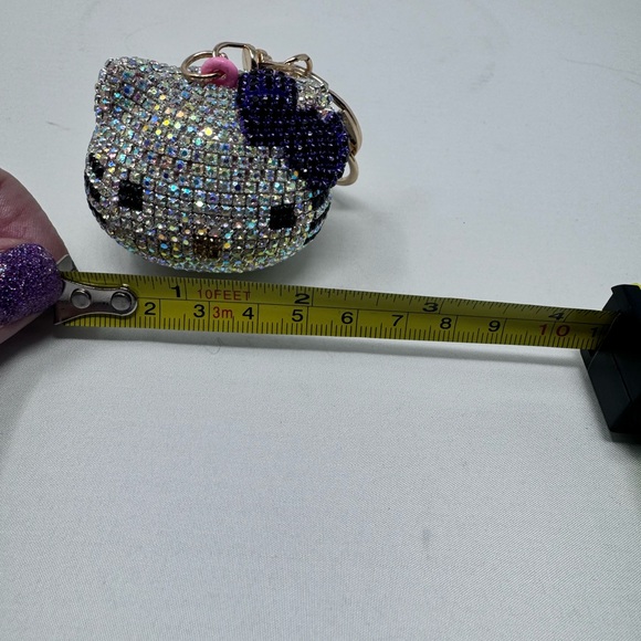 Hello Kitty Key Chain - Picture 3 of 5